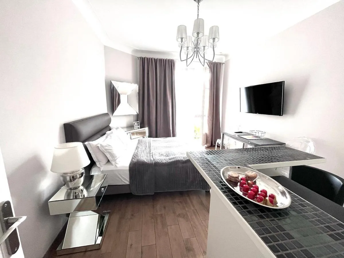 New - Cosy & Nice Apartment In Palais Miramar Cannes